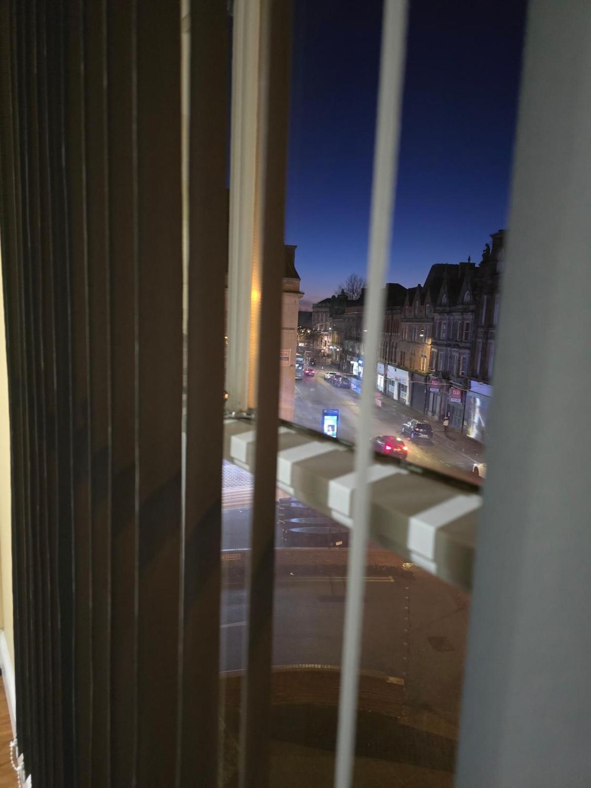 Cozy Flat In Walsall Town Centre Buitenkant foto